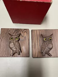 Buy  A SET OF TWO Vintage Owl Carved WOODEN BOOKENDS  • 12.47£