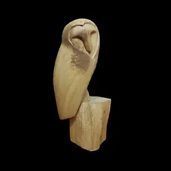 Buy Owl Carved In Oak • 60£