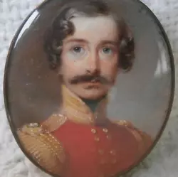 Buy VERY FINE  19thC PORTRAIT MINIATURE Of A HANDSOME YOUNG OFFICER In UNIFORM • 122£