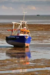 Buy Fishing Boat Southend On Sea Beach Essex England UK Photograph Picture • 2.99£