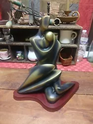 Buy Beautiful Herco Faux Bronze Mother And Child Embracing • 33.16£