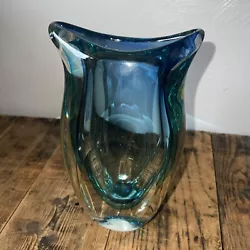 Buy Hand Blown Vase • 49.60£