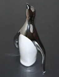 Buy PENGUIN Contemporary Sculpture Ornament Platinum Fired Ceramic White 22cm • 22.99£