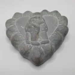 Buy Isabel Bloom Cement Heart Paperweight Sculpture Hugging Friends 1998  • 8.26£