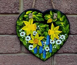 Buy Original Handpainted 8  Slate Heart  Springtime Daffodils  By Judith Rowe • 18£