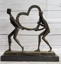 Buy Intricate Bronze Figurine: Couple Holding Heart - Francisci Signed Sculpture • 192.71£