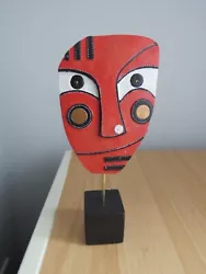 Buy Studio Pottery????  Face On A Stand • 10£