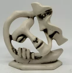 Buy Modern Sculpture Couple LOVERS Synthetic Clay Faces And Hand • 23.98£