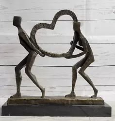Buy Abstract Modern Art Sculpture Of Couple Carrying A Heart - Romantic Bronze Gift • 424.30£